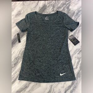 Nike Women's Heathered Gray Short Sleeve Tee